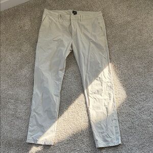 J. Crew Men's Light Tan Chinos 484 Slim 36 x 32